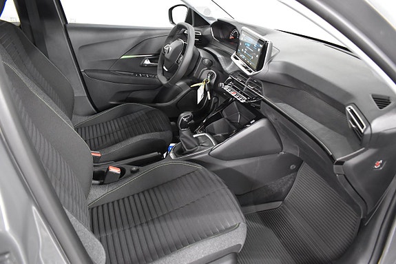 Peugeot 208 10 of 16