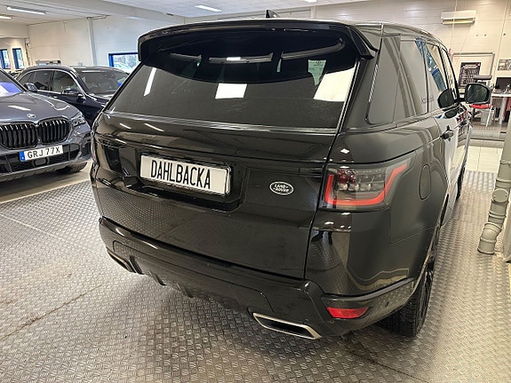 Land Rover Range Rover Sport 5 of 5