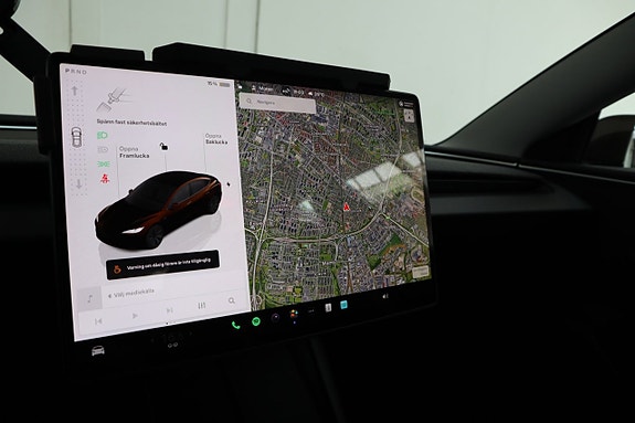 Tesla Model 3 15 of 23