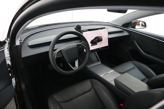 Tesla Model 3 10 of 23
