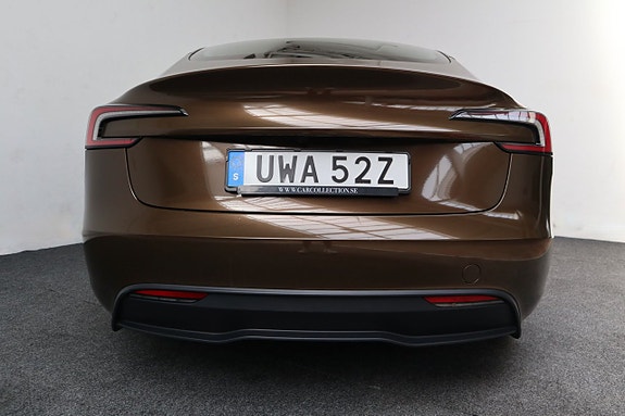 Tesla Model 3 8 of 23