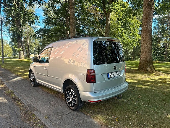 Volkswagen Caddy 5 of 5