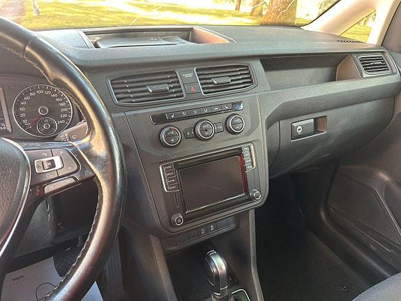 Volkswagen Caddy 12 of 14