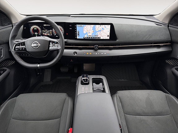 Nissan Ariya 15 of 20