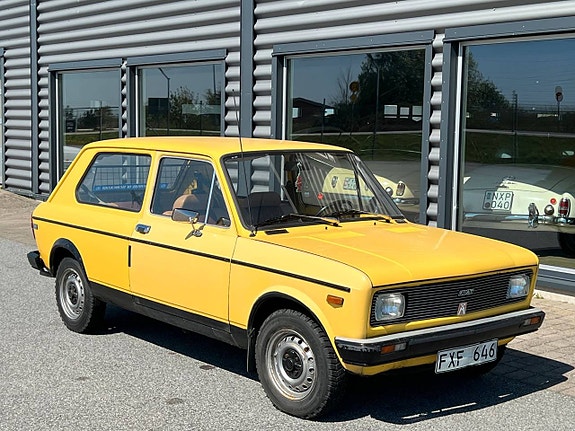 Fiat 128 2 of 9