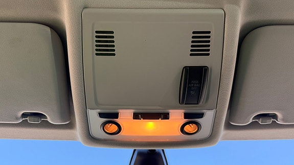 BMW 320 19 of 25