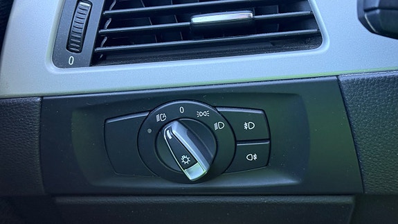 BMW 320 12 of 25