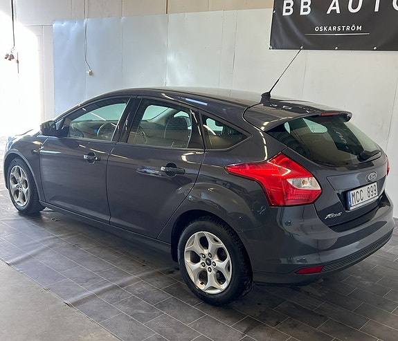 Ford Focus 6 of 13