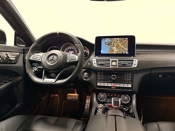 Mercedes-Benz CLS63 30 of 30