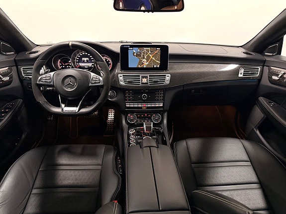 Mercedes-Benz CLS63 20 of 30
