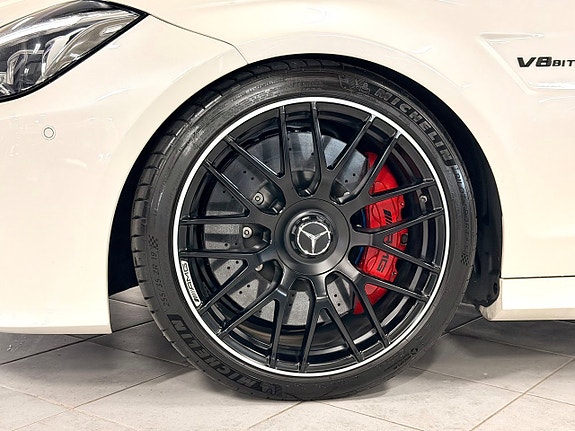 Mercedes-Benz CLS63 6 of 30