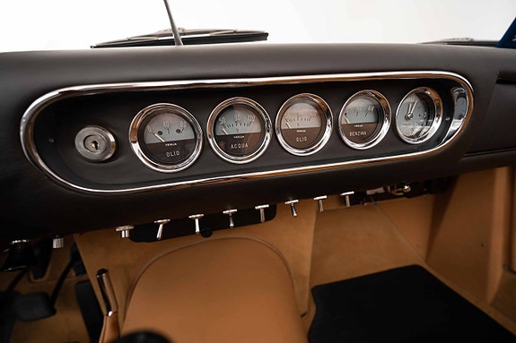 Ferrari 250 GT 24 of 28