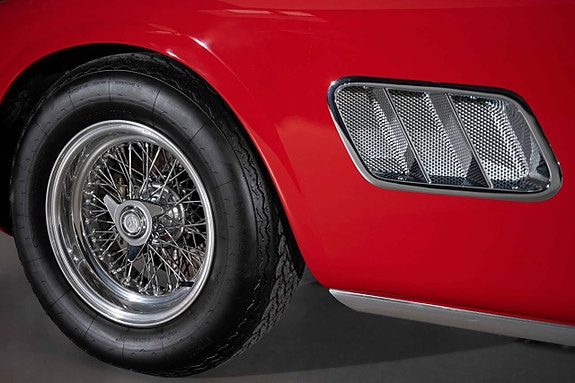 Ferrari 250 GT 11 of 28