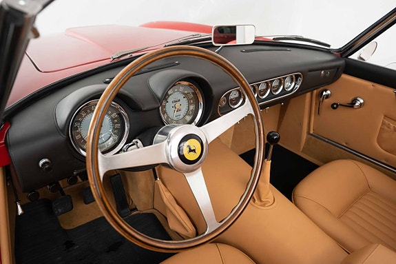 Ferrari 250 GT 26 of 28