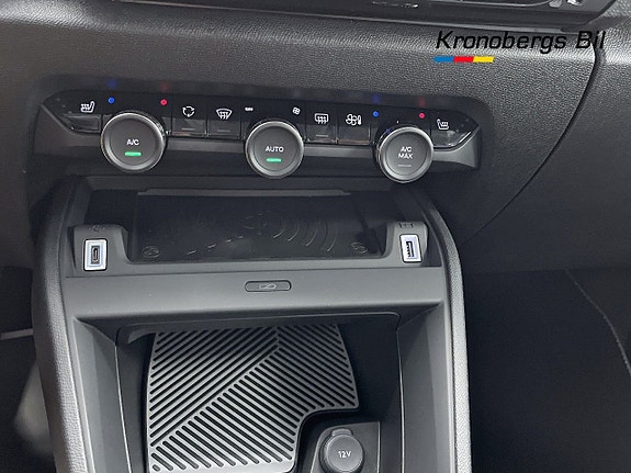 Citroen C4 13 of 17