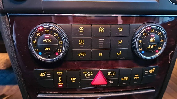 Mercedes-Benz ML230 10 of 27