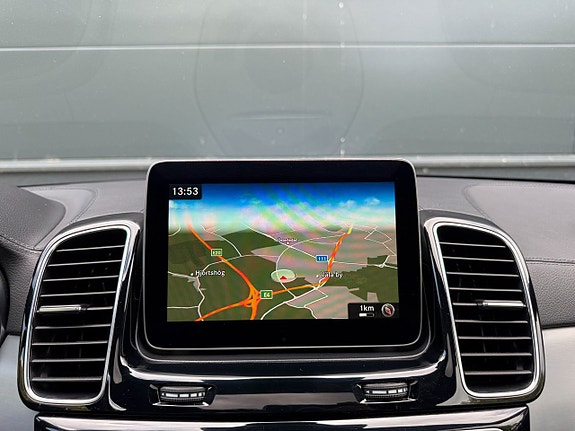 Mercedes-Benz GLS350 d 25 of 30