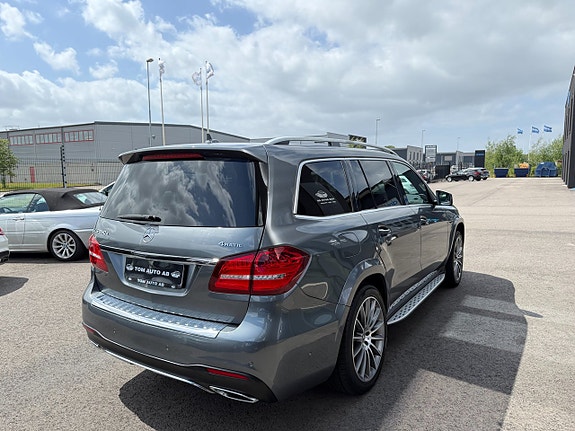 Mercedes-Benz GLS350 d 9 of 30
