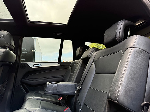 Mercedes-Benz GLS350 d 14 of 30