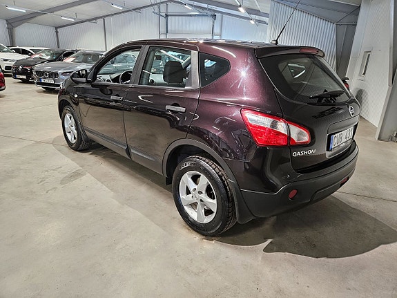 Nissan Qashqai 4 of 5