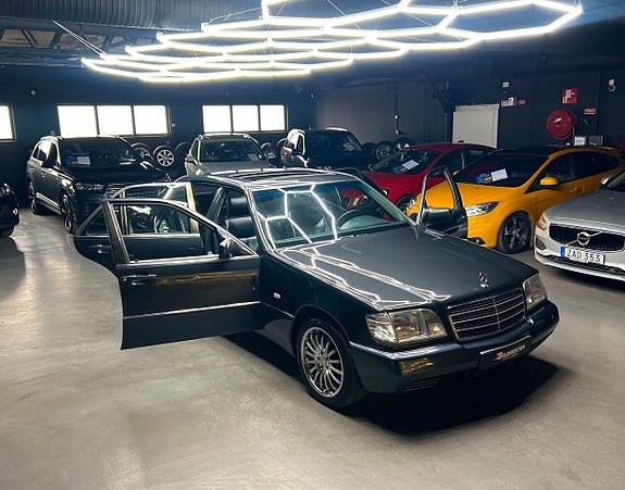 Mercedes-Benz S400 18 of 18