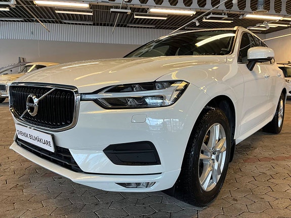 Volvo XC60 2 of 11