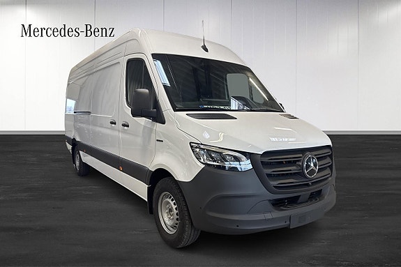 Mercedes-Benz eSprinter 420 2 of 13