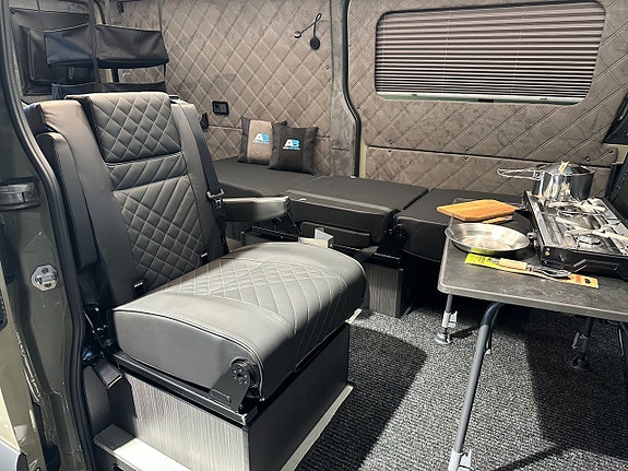 Mercedes-Benz Sprinter 319 4 of 23