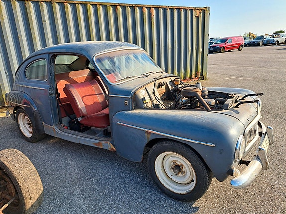 Volvo PV 11 of 27