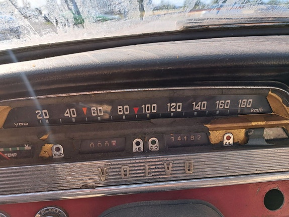 Volvo PV 9 of 27