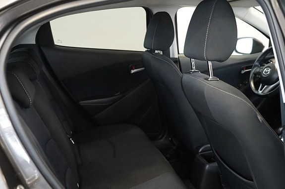 Mazda 2 11 of 11