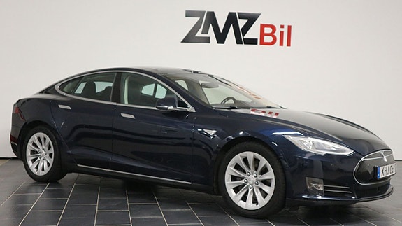 Tesla Model S 9 of 30