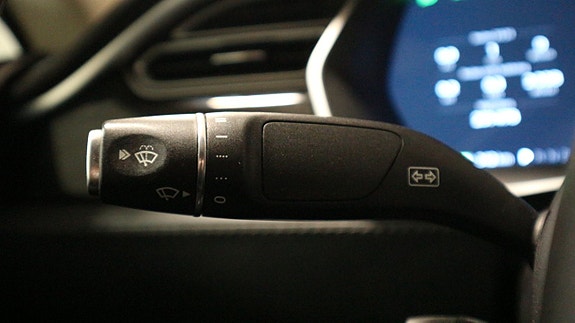 Tesla Model S 18 of 30