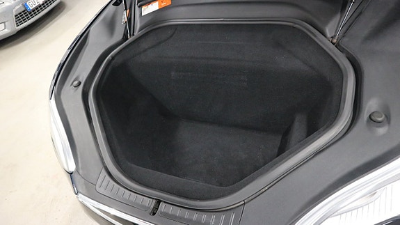 Tesla Model S 7 of 30