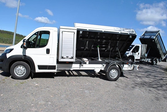 Peugeot Boxer 9 of 15