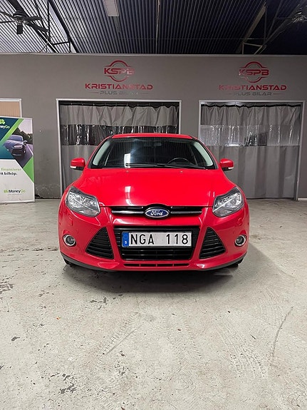 Ford Focus 5 of 7