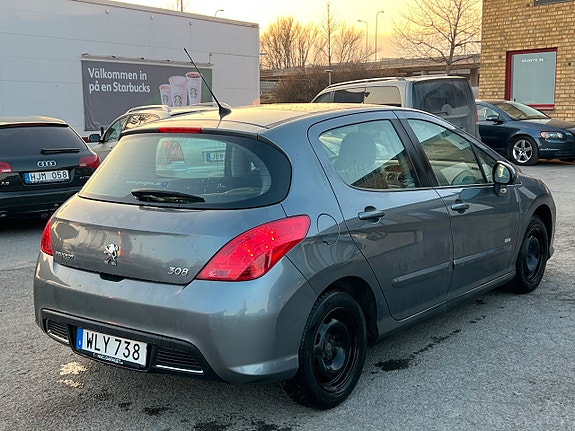 Peugeot 308 6 of 12
