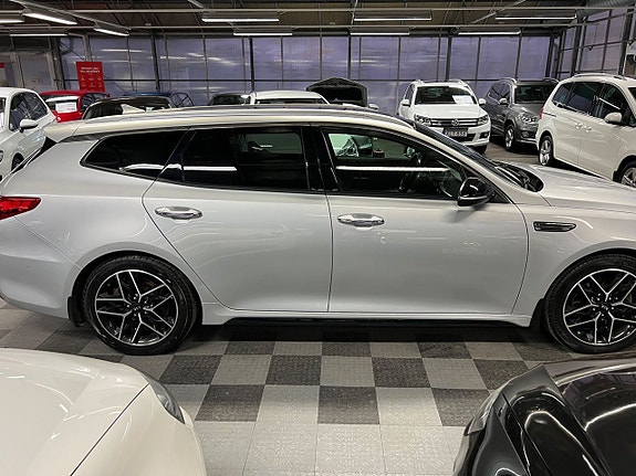Kia Optima 4 of 5