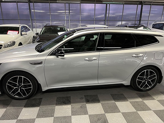 Kia Optima 6 of 19