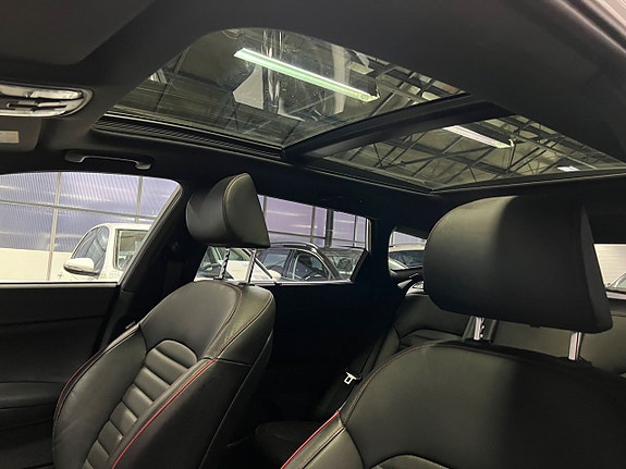 Kia Optima 14 of 19