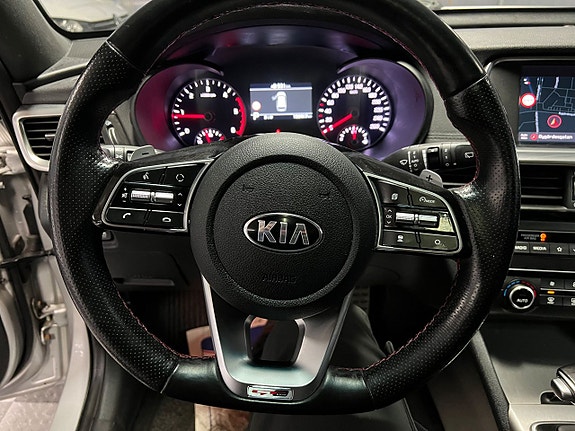 Kia Optima 16 of 19