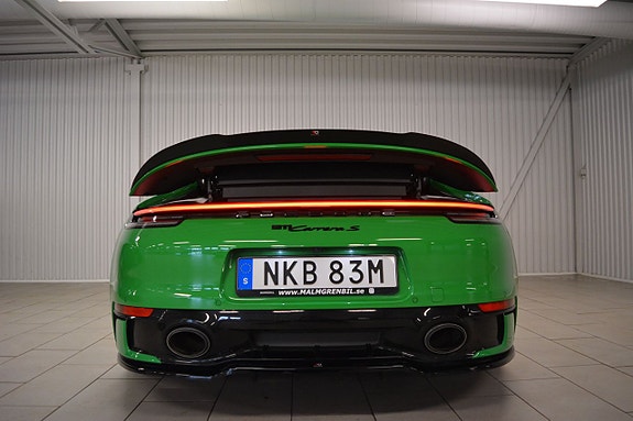 Porsche 911 Carrera S 9 of 22
