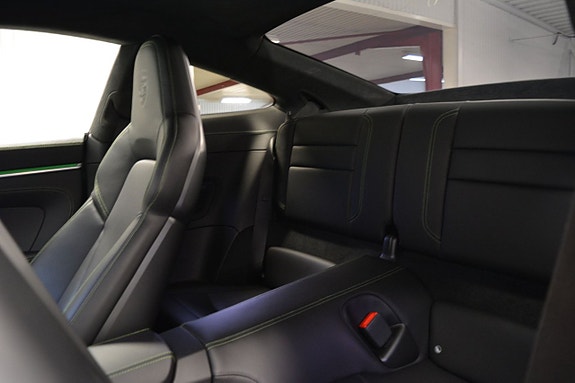 Porsche 911 Carrera S 17 of 22