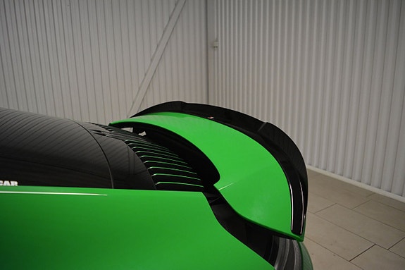 Porsche 911 Carrera S 6 of 22