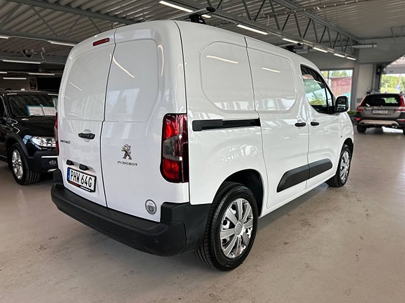 Peugeot Partner 4 of 24