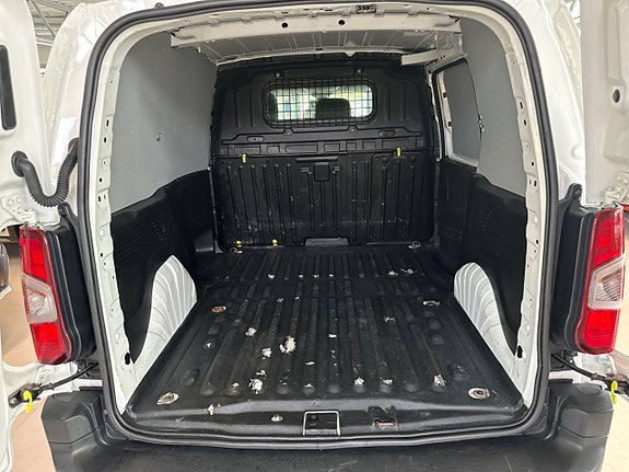 Peugeot Partner 11 of 24