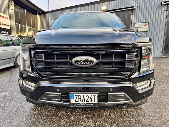 Ford F-150 8 of 13