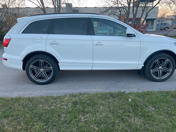 Audi Q7 6 of 13