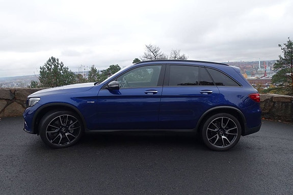 Mercedes-Benz GLC43 3 of 5