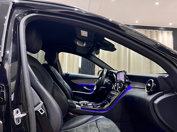 Mercedes-Benz C300 21 of 27